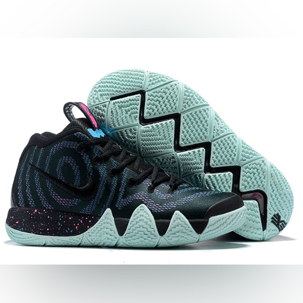 Rare 🔥 Nike Kyrie 4 Decades Pack 80s 943806-007 Black-Laser Fuchsia